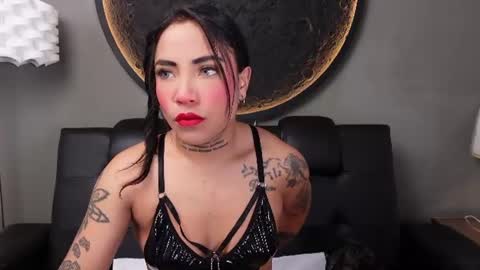 Vaiolette online show from June 27, 11:04 am