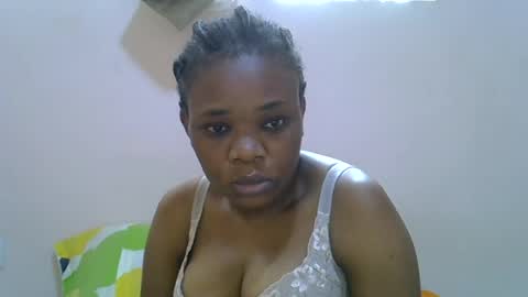 Snapshot of miss_velour chatting on July 7, 7:23 am miss_velour online show from July 7, 7:23 am