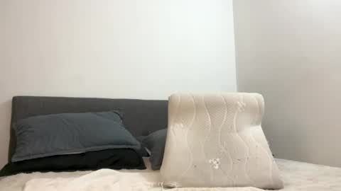 Alannah online show from May 22, 3:06 pm