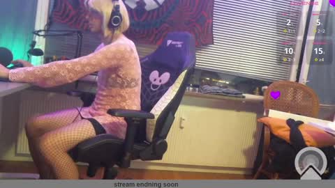 MissBeccasissy online show from December 29, 4:08 pm