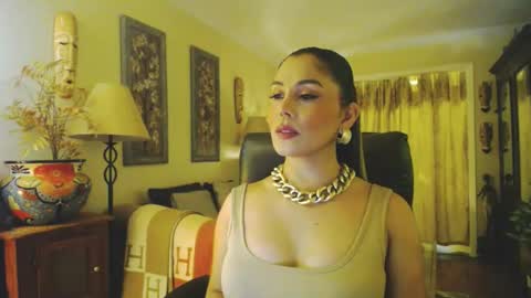 Snapshot of missbrownx chatting on July 5, 3:41 pm Brownie -P online show from July 5, 3:41 pm