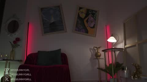 missbunnygirl online show from April 24, 2:41 pm