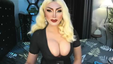 PRIESTESS CHANNEL online show from June 18, 6:56 pm