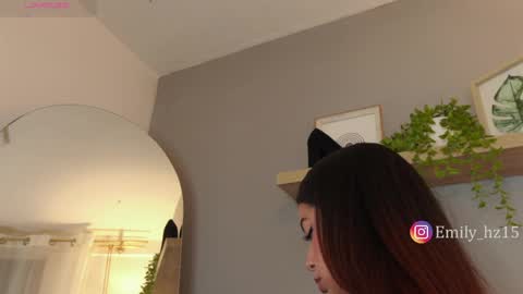Yuliana online show from May 23, 9:46 am