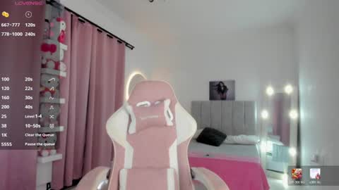 Gisell   Gigi online show from June 27, 4:45 pm