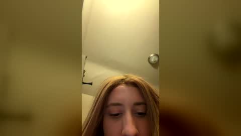 Snapshot of missgracefulxxx chatting on June 22, 10:07 pm missgracefulxxx online show from June 22, 10:07 pm