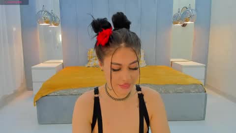 misskaayaa online show from May 19, 4:52 am