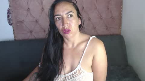 Snapshot of misslucyy1 chatting on June 21, 12:08 pm luccy online show from June 21, 12:08 pm
