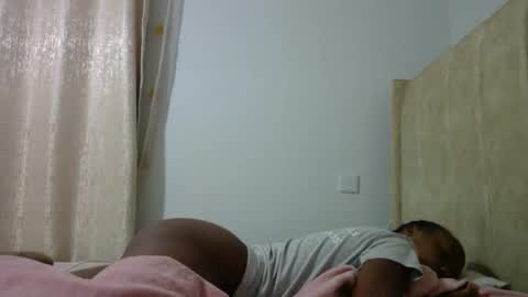 lunah online show from April 14, 2:17 am