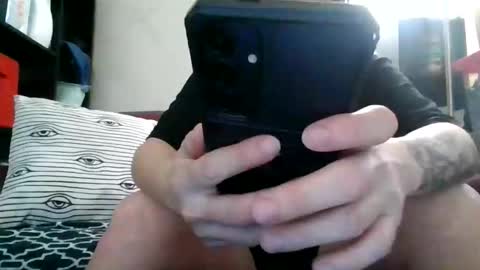 Snapshot of missmonatoyou chatting on February 24, 1:36 am MissMona online show from February 24, 1:36 am