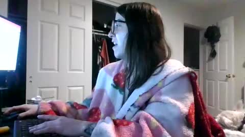 MissMona online show from March 24, 11:26 am