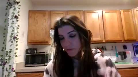 MissMona online show from March 29, 6:13 am