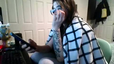 MissMona online show from April 13, 10:10 am