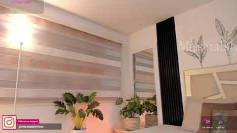 Snapshot of missnataly_ chatting on May 8, 11:21 pm Nataly Rivas online show from May 8, 11:21 pm