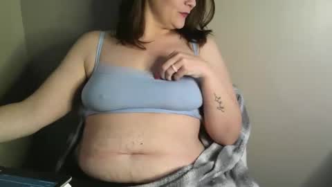 MissNiagara online show from December 18, 6:47 pm