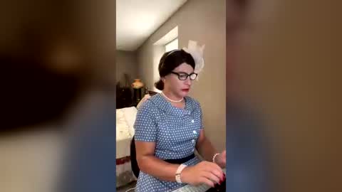 Snapshot of missnicolenicolenicole chatting on July 22, 9:39 pm Nicole Smith online show from July 22, 9:39 pm