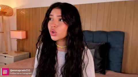 Emma Prada online show from February 26, 1:10 pm