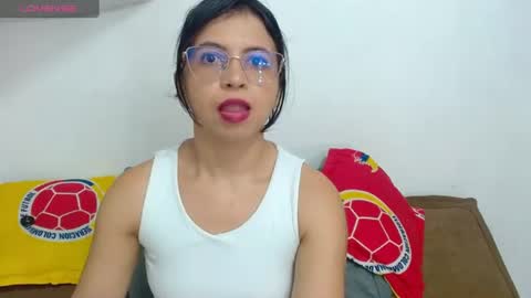 Snapshot of misspurple4 chatting on July 5, 8:27 pm kassandra online show from July 5, 8:27 pm