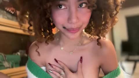 Divine Olga  online show from June 8, 5:46 pm