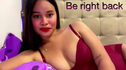 Snapshot of missxthalia697 chatting on June 26, 2:38 am Miss. Thalia online show from June 26, 2:38 am