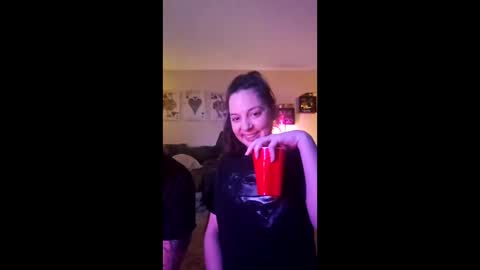 Snapshot of missy_may01 chatting on May 22, 3:24 am missy_may01 online show from May 22, 3:24 am