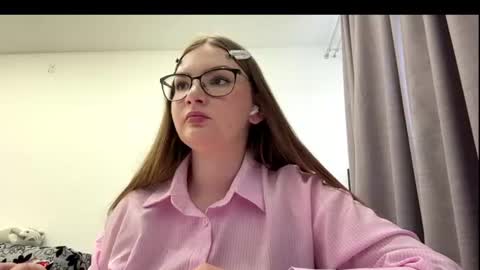Snapshot of missyklym chatting on July 14, 2:01 pm Sandra online show from July 14, 2:01 pm