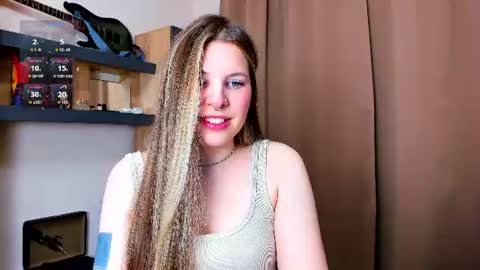 Anya online show from June 14, 6:10 pm