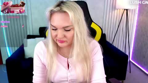 missyymarty online show from April 18, 7:56 am