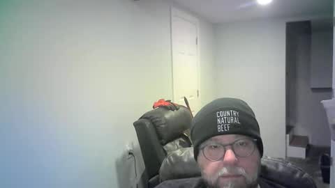 Mr. Happy online show from February 8, 6:39 am