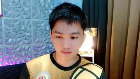 Snapshot of mister_officer chatting on December 22, 1:41 pm SAINT SACHI will make your day online show from December 22, 1:41 pm