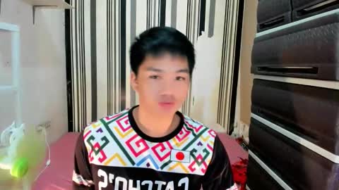 Snapshot of mister_officer chatting on March 15, 8:20 am SAINT SACHI will make your day online show from March 15, 8:20 am