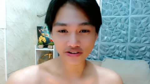 SAINT SACHI  will make your day  online show from June 6, 5:01 am