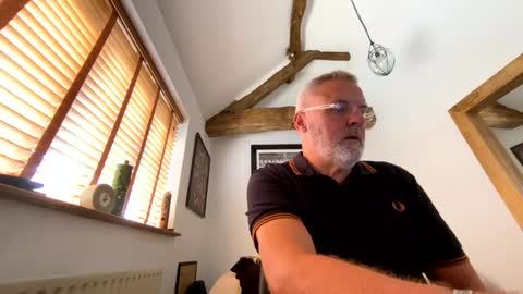 Misterblivs online show from July 18, 11:03 am