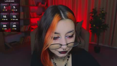 Marcelline online show from June 24, 1:37 am