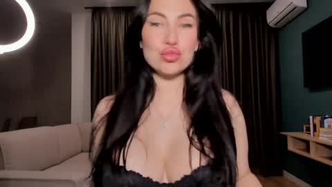 Snapshot of mistress_ninaohnina chatting on April 22, 5:58 pm Mistress Nina online show from April 22, 5:58 pm