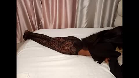 mistress_valentina1 online show from March 20, 1:10 am