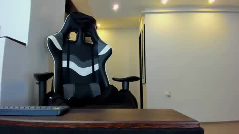 Mistress KiRa online show from March 1, 5:37 pm