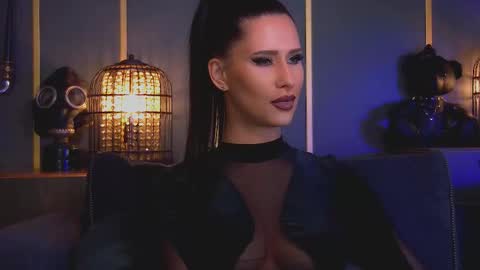 Snapshot of mistresslexa chatting on November 28, 9:17 pm MIstress Lexa online show from November 28, 9:17 pm