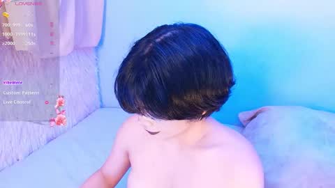 Snapshot of misty_miu chatting on October 13, 5:40 am Misty online show from October 13, 5:40 am