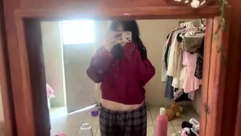 Snapshot of mistycalgoddes666 chatting on February 1, 6:50 pm mistycalgoddes666 online show from February 1, 6:50 pm