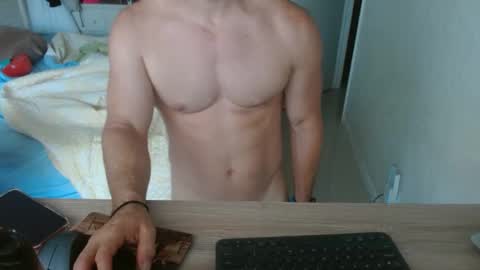 Snapshot of mitcheli chatting on September 24, 2:42 pm Onlyfans online show from September 24, 2:42 pm