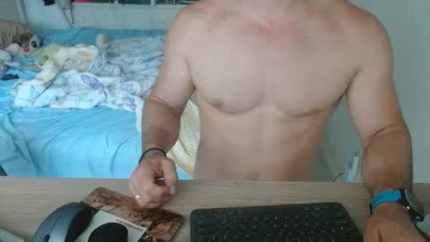 Snapshot of mitcheli chatting on October 3, 2:25 pm Onlyfans online show from October 3, 2:25 pm