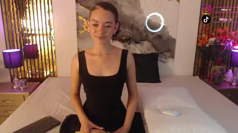 Mtica Brennet online show from March 5, 5:25 am