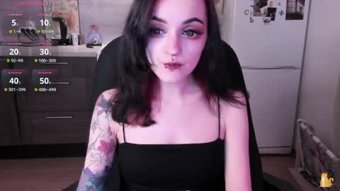 lina. online show from May 26, 9:11 pm