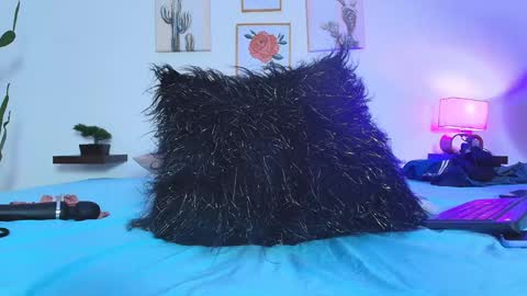 Miwa  online show from December 24, 7:44 pm