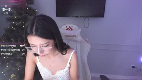 Snapshot of miwa_kasumi chatting on December 27, 5:48 pm MIa online show from December 27, 5:48 pm