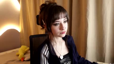 miyuki_wolf online show from February 11, 9:09 pm