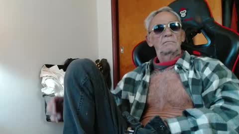 Mario jose online show from June 1, 8:21 pm