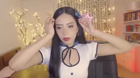 Alice online show from December 6, 9:24 pm