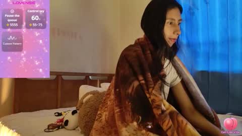 MoonLipson online show from February 3, 7:41 pm